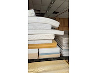Partij 3 - mtf matras, topper en matraskern retouren - afbeelding 8 van  19