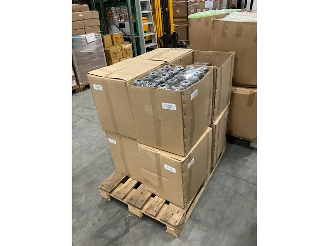 Partij 3 draads kordel zwart 250gram per bol (770x) - afbeelding 2 van  3