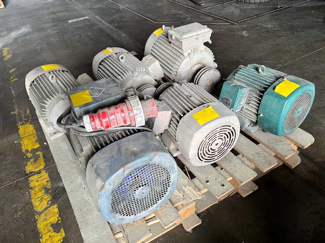 Partij 3-fase elektromotoren – diverse vermogens (5,5 – 11 kw) - afbeelding 7 van  22