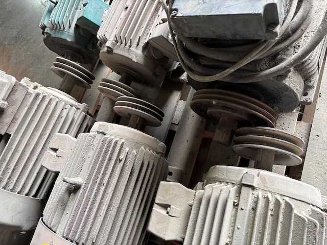 Partij 3-fase elektromotoren – diverse vermogens (5,5 – 11 kw) - afbeelding 8 van  22