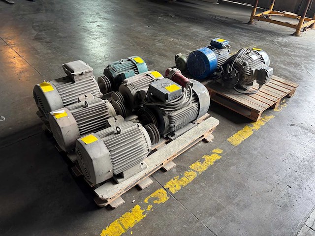 Partij 3-fase elektromotoren – diverse vermogens (5,5 – 11 kw) - afbeelding 19 van  22