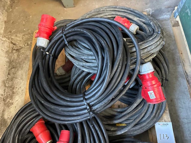 Partij 32a krachtstroom kabels op pallet - afbeelding 3 van  4