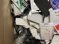 Partij 400+ smartphone hoesjes & screenprotectors – diverse modellen - afbeelding 2 van  5