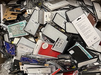 Partij 400+ smartphone hoesjes & screenprotectors – diverse modellen - afbeelding 4 van  5