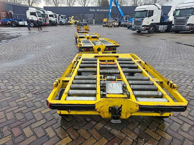 Partij 5 stuks blumenbecker-technik kfc vliegtuigbagagewagens (containerdolly's / rollenwagens) - afbeelding 3 van  10