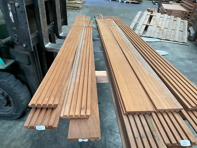 Partij 5-voudig rhombusprofiel western red cedar - 180-300x14,5x2 cm - afbeelding 5 van  22