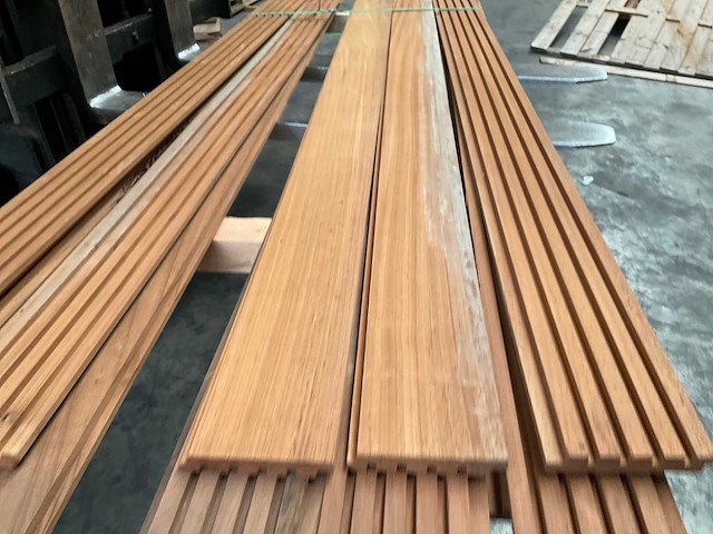 Partij 5-voudig rhombusprofiel western red cedar - 180-300x14,5x2 cm - afbeelding 10 van  22