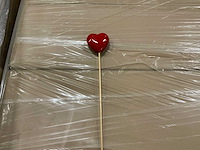 Partij 6cm hearts on 50cm pick shiny red (400x) - afbeelding 1 van  4