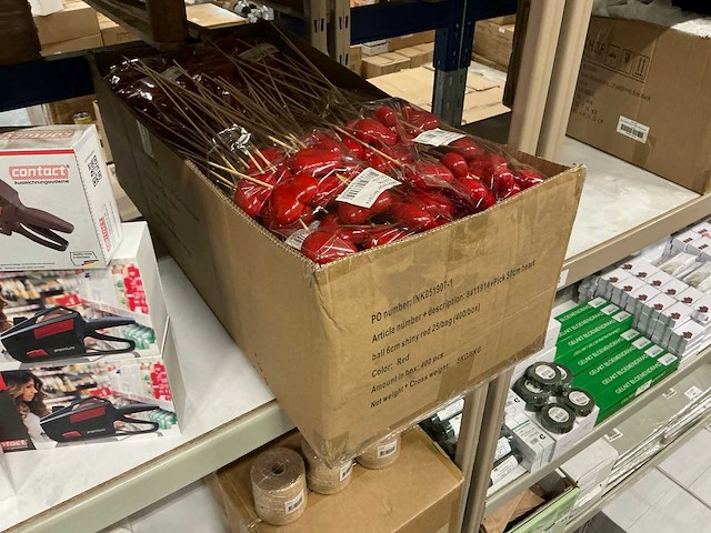 Partij 6cm hearts on 50cm pick shiny red (400x) - afbeelding 3 van  4