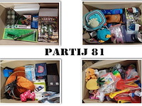 Partij 81 div goederen volle doos - afbeelding 2 van  3