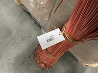 Partij 900gr green grass 160cm bdl with paper cone stand orange (48x) - afbeelding 1 van  1