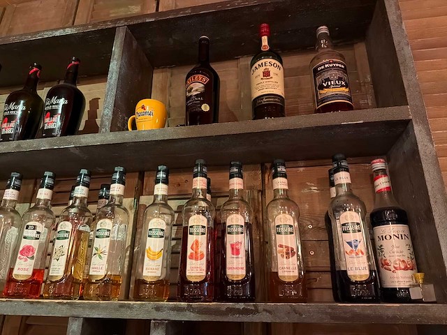 Partij aangebroken gedestilleerd (60x) - afbeelding 3 van  6