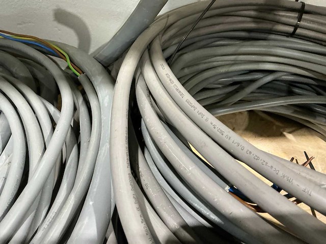 Partij aangebroken ymvk kabel - afbeelding 14 van  19