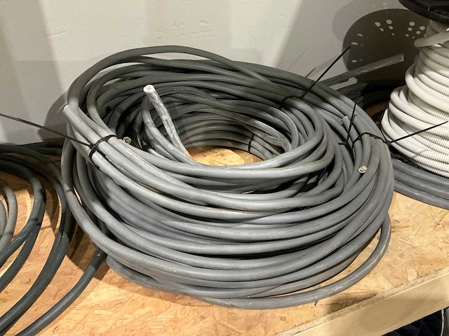 Partij aangebroken ymvk kabel - afbeelding 19 van  19
