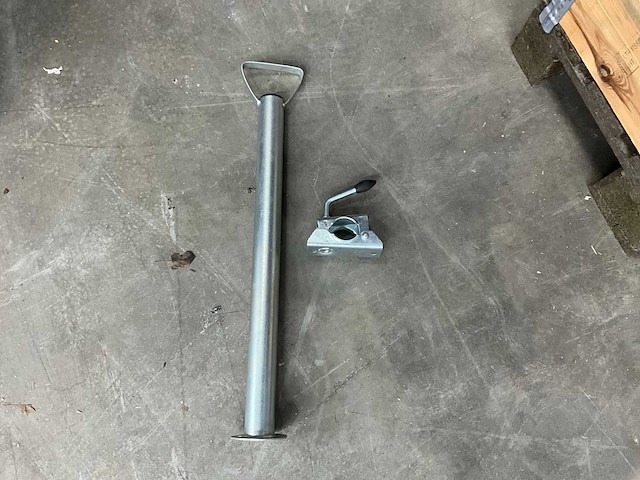 Partij aanhanger neuswiel-set - afbeelding 1 van  7