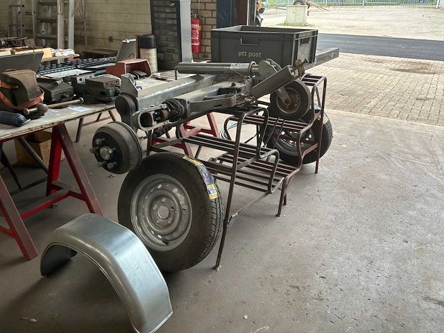 Partij aanhangwagen onderdelen en accessoires - afbeelding 6 van  8