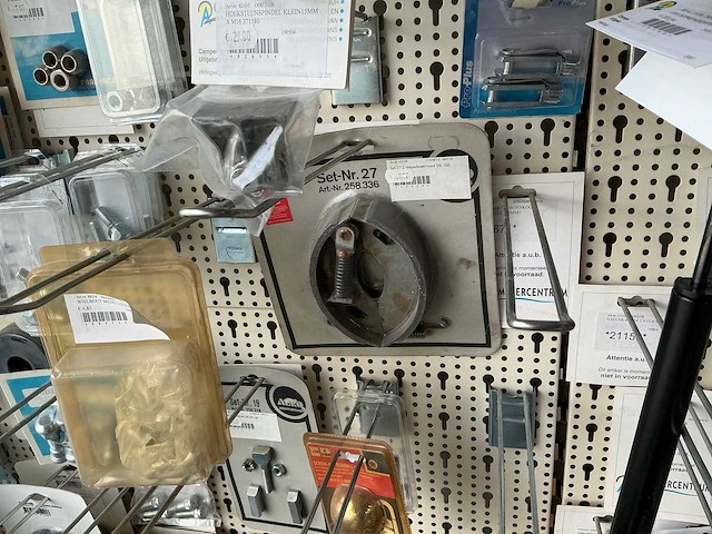 Partij aanhangwagen onderdelen - afbeelding 6 van  17