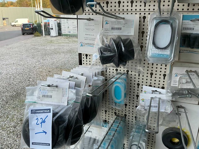 Partij aanhangwagen onderdelen - afbeelding 13 van  17