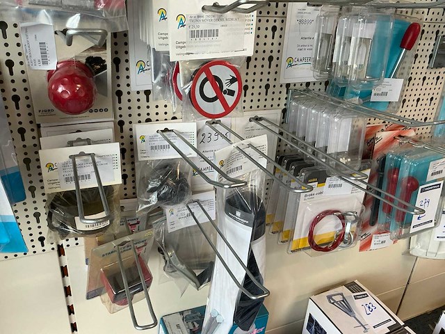 Partij aanhangwagen onderdelen - afbeelding 5 van  21