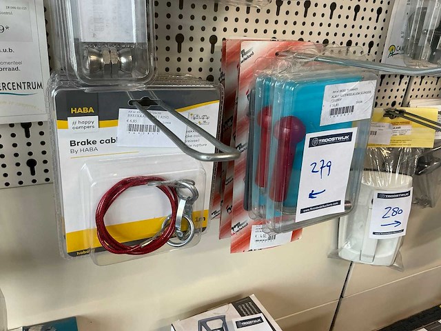 Partij aanhangwagen onderdelen - afbeelding 14 van  21