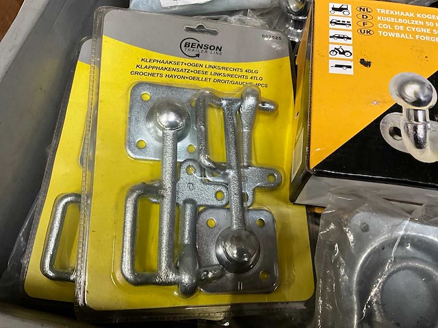 Partij aanhangwagen onderdelen - afbeelding 3 van  7