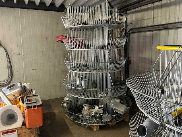 Partij aannemersmateriaal - afbeelding 9 van  11