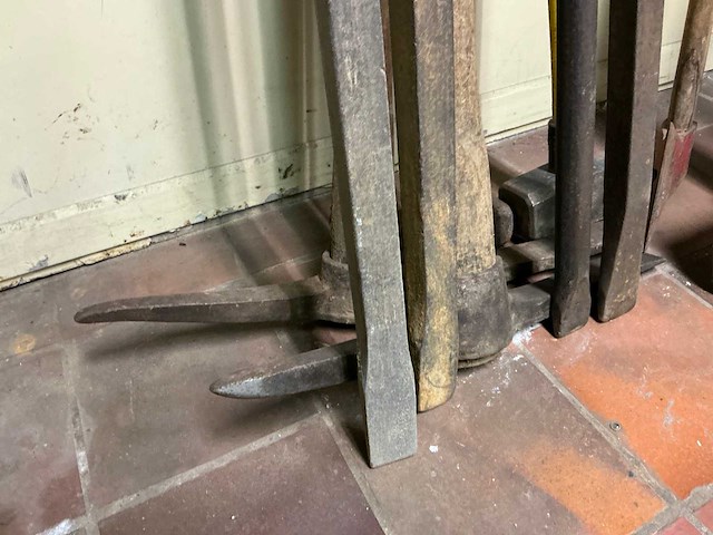 Partij aannemersmateriaal - afbeelding 4 van  4