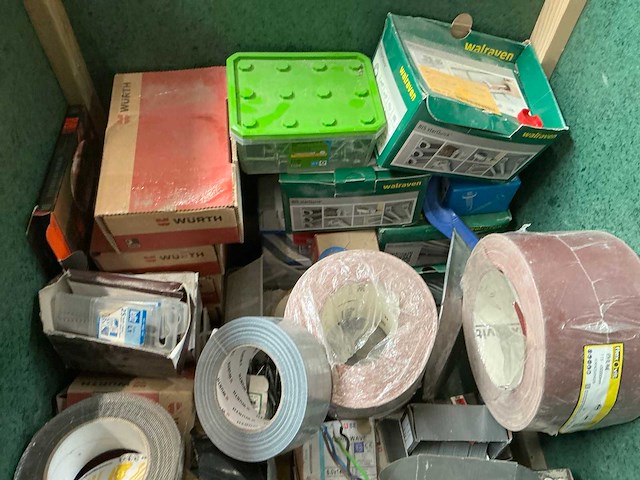 Partij aannemersmateriaal - afbeelding 2 van  15