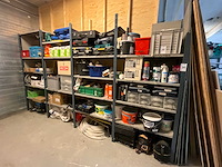 Partij aannemersmaterialen - afbeelding 1 van  11