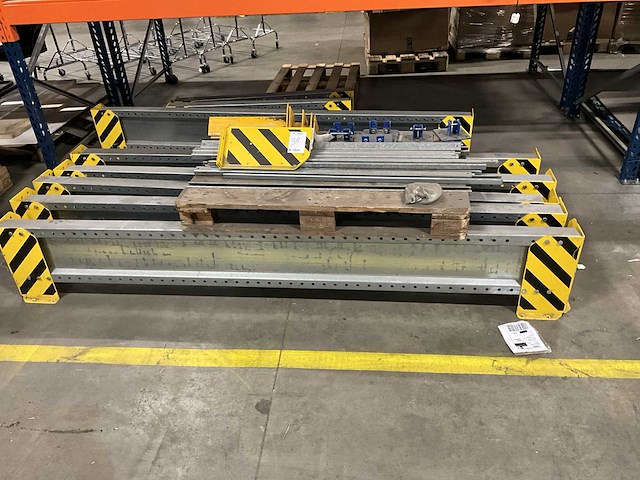 Partij aanrijdbeveiliging - afbeelding 1 van  4