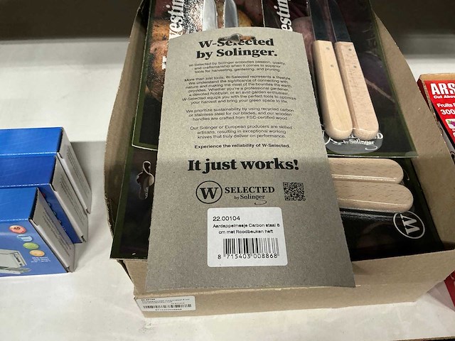 Partij aardappelmesjes carbon staal 8cm met roodbeuken heft (22x) - afbeelding 3 van  4