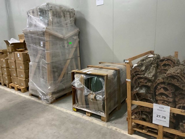 Partij aardewerk bloempotten - afbeelding 1 van  5