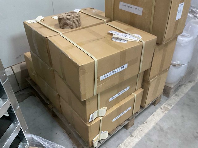 Partij aardewerk bloempotten - afbeelding 5 van  13