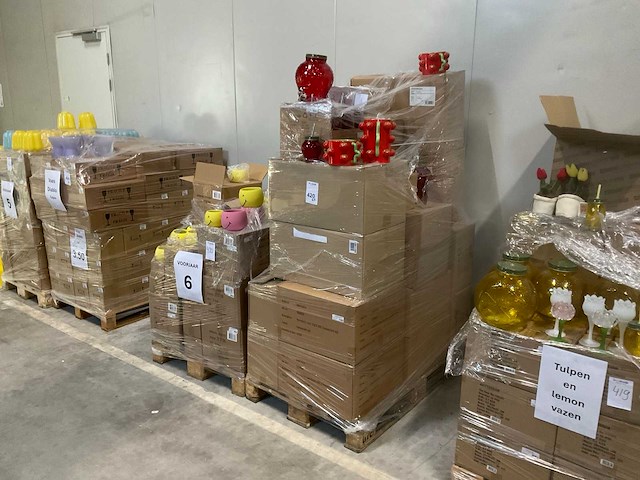 Partij aardewerk potten - afbeelding 1 van  11