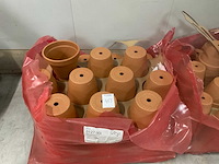 Partij aardewerk potten - afbeelding 3 van  17