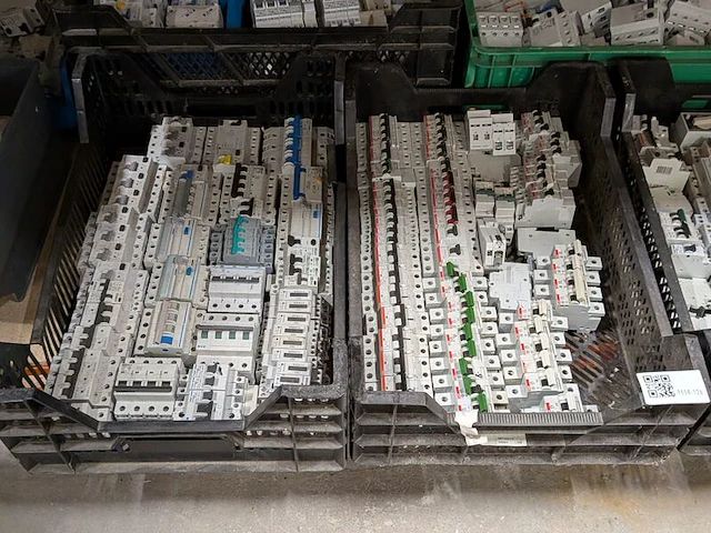 Partij aardlek- en installatieautomaten, emat - afbeelding 7 van  12