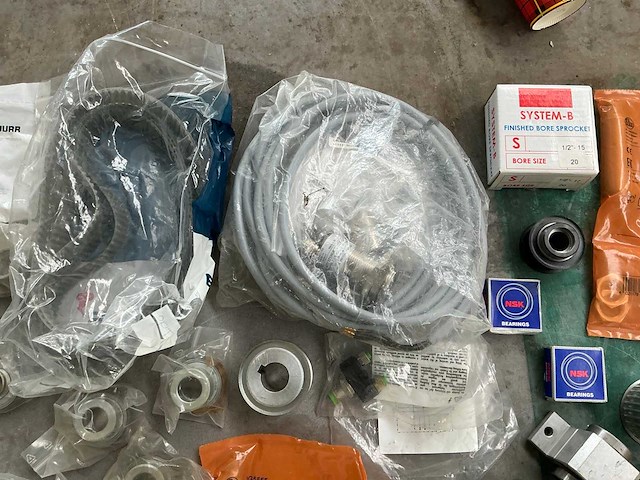 Partij abb robot onderdelen - afbeelding 2 van  22