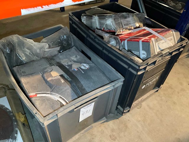 Partij abs auto onderdelen - afbeelding 1 van  3