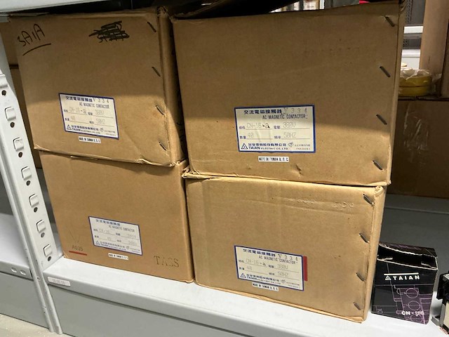 Partij ac magnetic contactors cn-16 (160x) - afbeelding 2 van  4