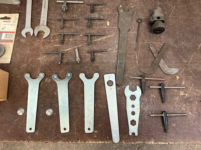 Partij accessoire handgereedschap - afbeelding 2 van  15