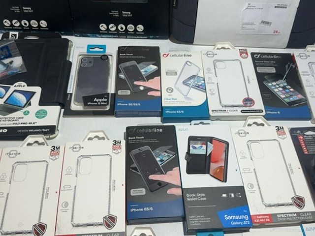 Partij accessoires voor smartphones en tablets, 47 stuks - afbeelding 10 van  13
