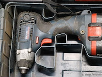 Partij (accu) boormachines & schuurmachine, diverse merken o.a. bosch & black+decker - afbeelding 7 van  12