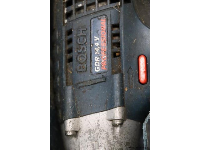 Partij (accu) boormachines & schuurmachine, diverse merken o.a. bosch & black+decker - afbeelding 8 van  12
