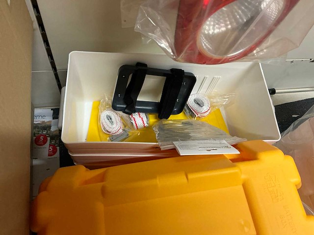 Partij accubakken - afbeelding 5 van  6