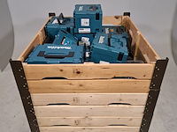 Partij acculader en koffers, o.a makita, metabo - afbeelding 1 van  9