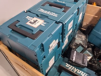 Partij acculader en koffers, o.a makita, metabo - afbeelding 9 van  9