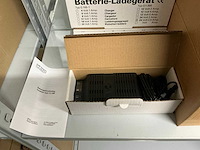 Partij acculaders g1-300 (144x) - afbeelding 1 van  5