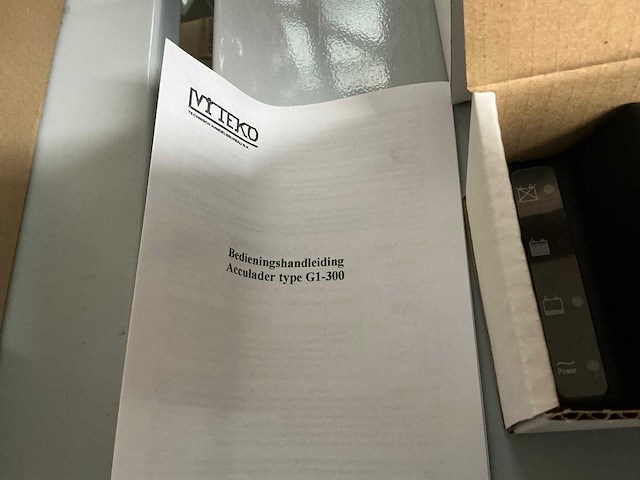 Partij acculaders g1-300 (144x) - afbeelding 4 van  5