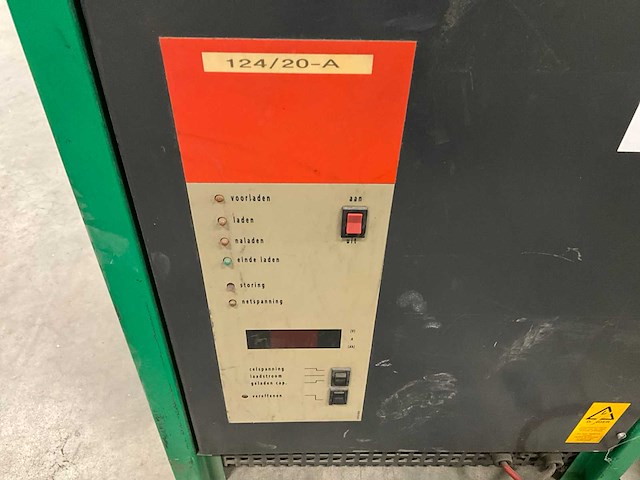 Partij acculaders - afbeelding 3 van  7