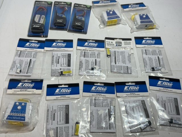 Partij accus en onderdelen 18 stuks eflight - afbeelding 3 van  4